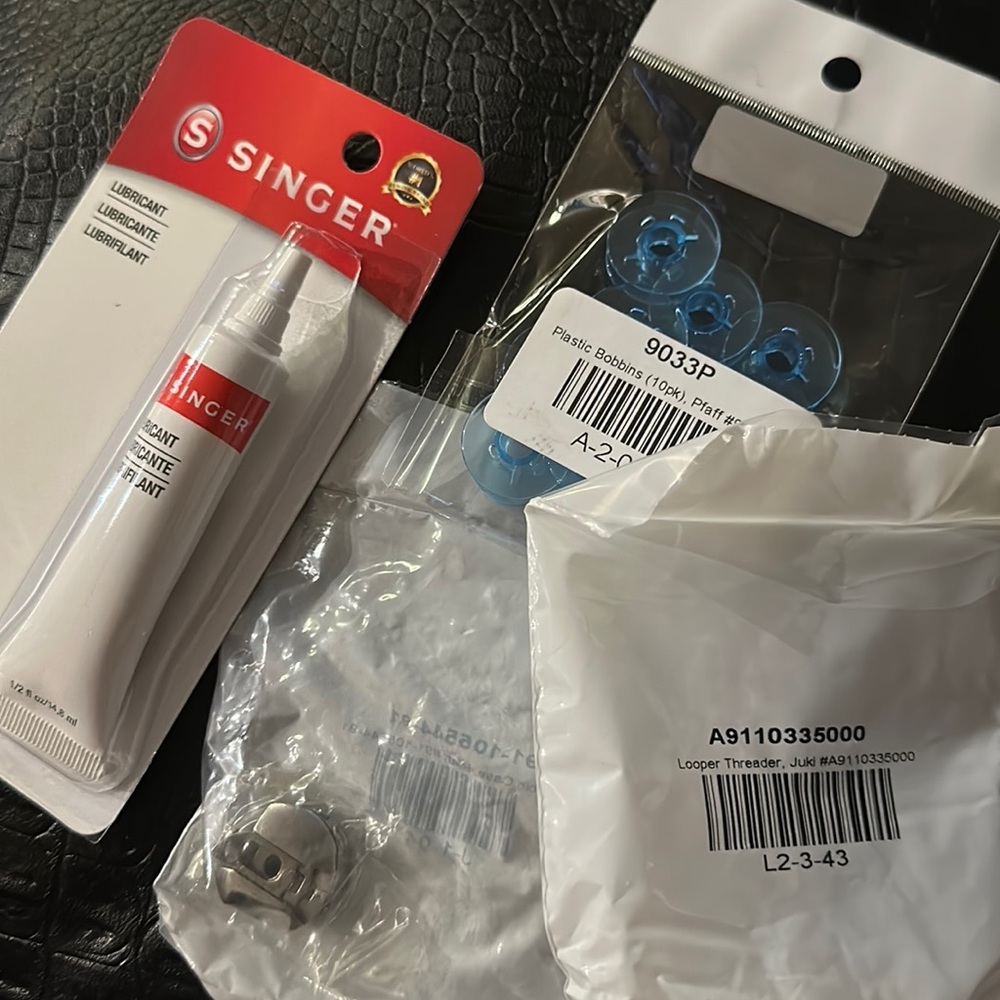 Sewing‎ machine items
